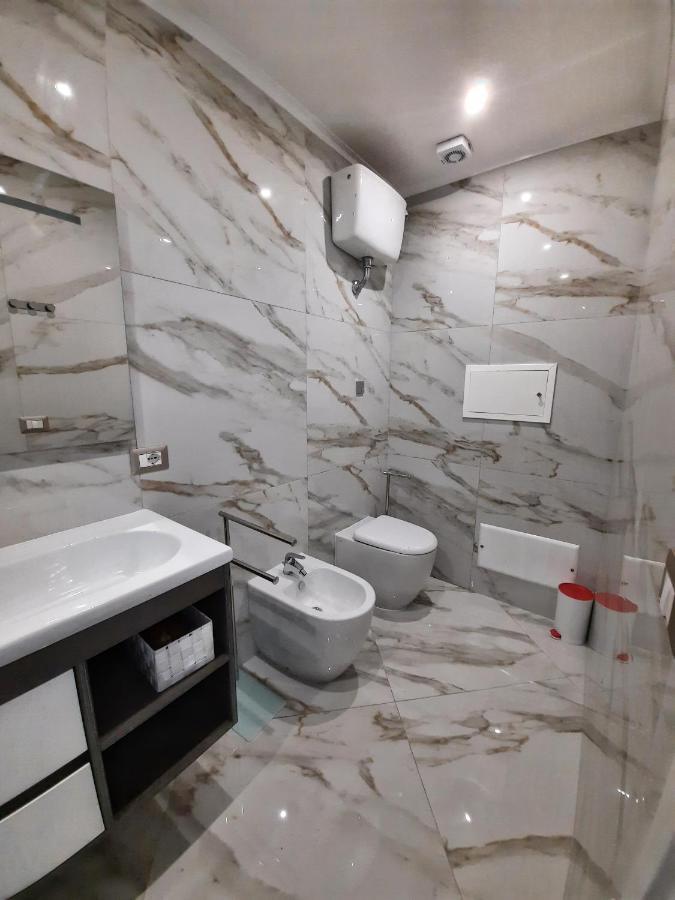 Re Ferdinando Apartment *